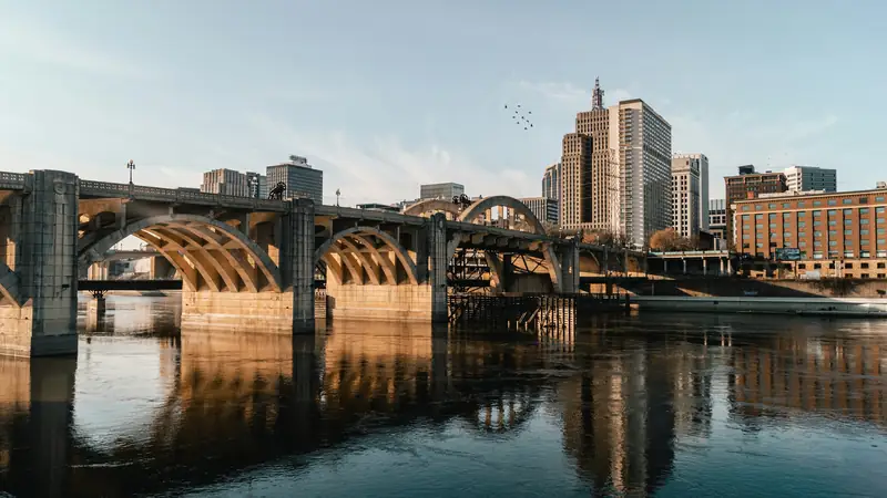 Downtown Saint Paul and a bridge over the Mississippi River